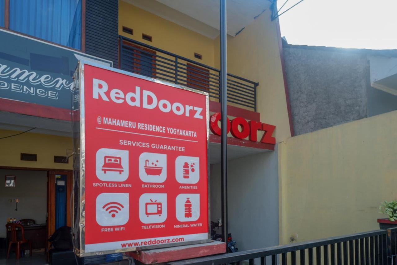Reddoorz At Mahameru Residence Yogyakarta Kejayan Екстер'єр фото